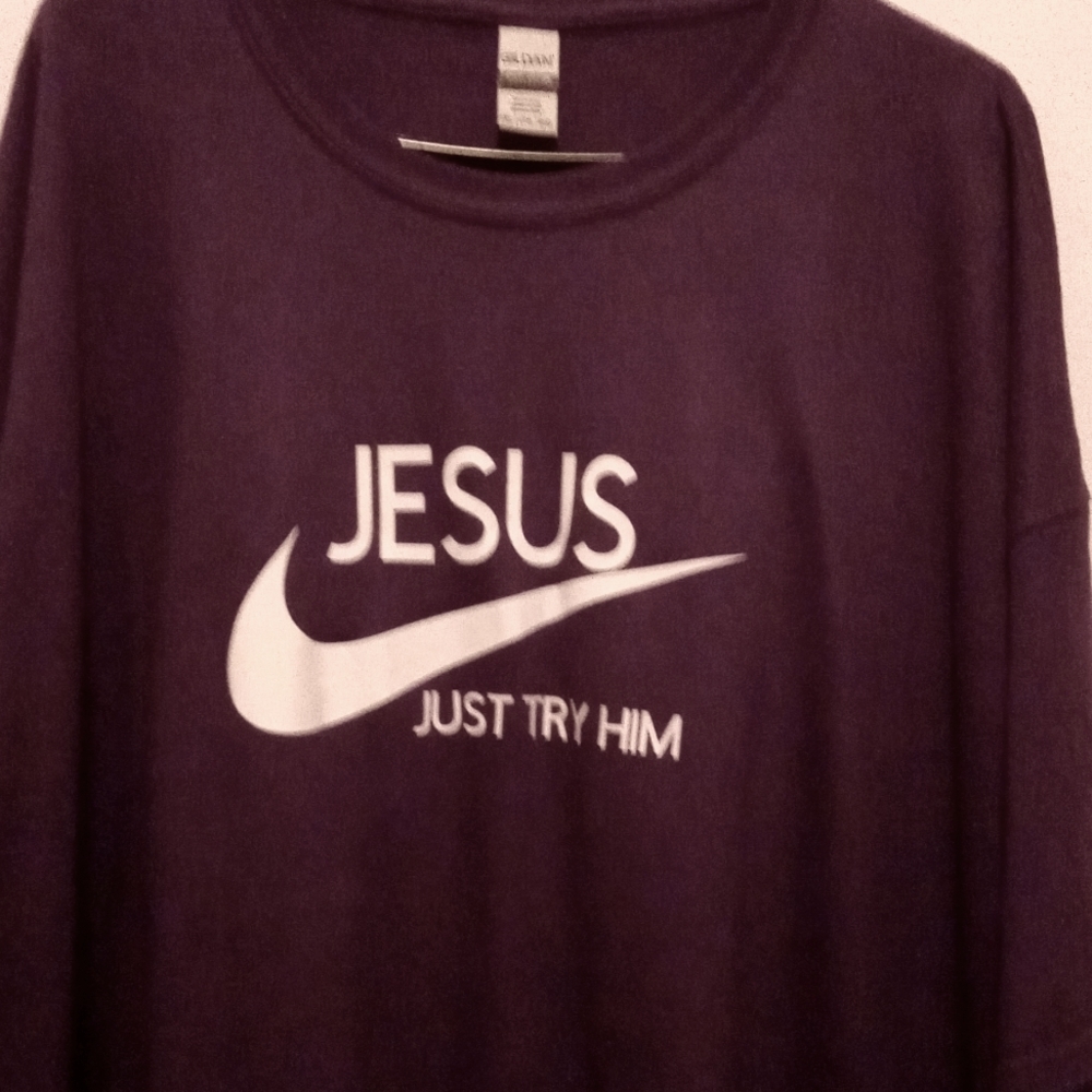 Man T-Shirt size 4XL color purple